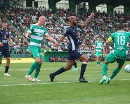 Slovácko porazilo Bohemku, výhra je vykoupená dvěma zraněními a vyloučeným Ciciliou 