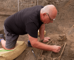 Při archeologickém výzkumu se našla zachovalá kostra