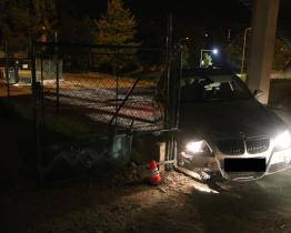 Policisté honili v baťovském areálu zdrogovaného muže