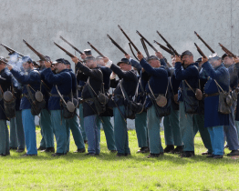 Výstřely války Severu proti Jihu opět v Uherském Brodě