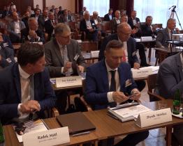 Dopravní konference se zabývala rozvojem dálniční sítě i vysokorychlostních tratí