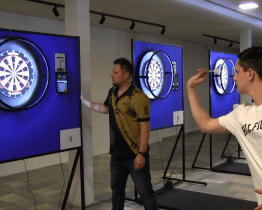Prvoligoví Steel Darts pořádají v Hodoníně šipkařský turnaj