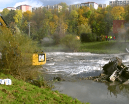 Lávka u vsetínské průmyslovky je už minulostí