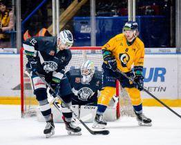 Po Vánocích úspěch. Berani poprvé vyhráli nájezdy, Vsetín zvítězil v Přerově 