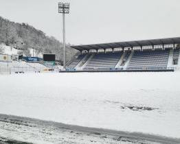 Nedělní šlágr fotbalistů Zlína se Slavií byl kvůli sněhu odložen