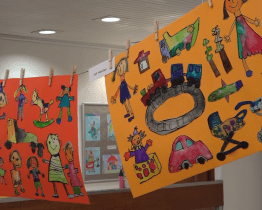 Děti kreslily a malovaly pro dobrou věc