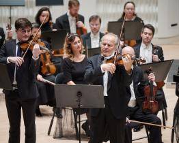 Charitativní novoroční koncert vynesl 583 tisíc korun. Peníze půjdou na sociální služby