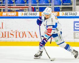 Přestupová pecka! Do Zlína se vrací útočník Holík. Zůstává Warg, končí Keränen