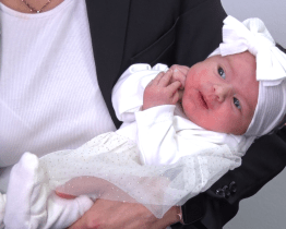 Prvním hodonínským miminkem je Karolínka Krausová