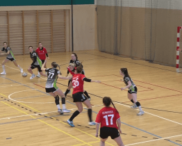 Kunovické házenkářky nezvládly závěr utkání a v derby podlehly Otrokovicím