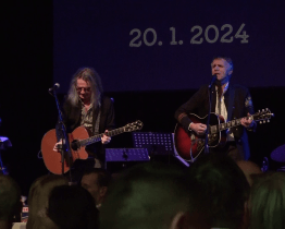 Hvězdou reprezentačního plesu v Uherském Brodě byl Janek Ledecký