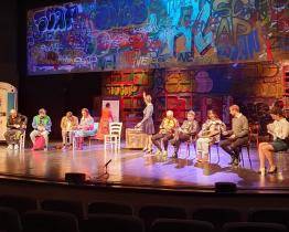 Ve zlínském divadle se za jízdu pod vlivem alkoholu musí na terapii