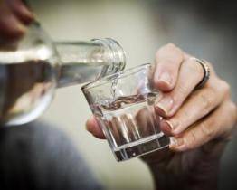 Náročný alkoholový víkend na Zlínsku. Rekordman nadýchal 3,5 promile