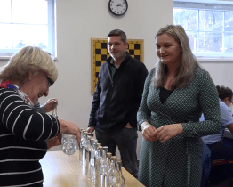 V Zubří se degustovala slivovice, jablkovice a další pálenky