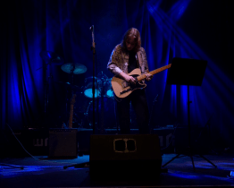 Rocková ZUŠka na Míru nabídla známé hity i vlastní tvorbu