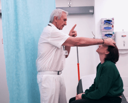 Studenti medicíny mohou být praktikem na zkoušku