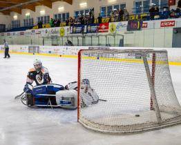 Sledge hokejisté suverénně ovládli skupinu play-out, Hábl slíbil sušičku na dresy