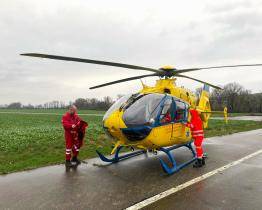 Chlapec zapálil sirku u aktivovaného deodorantu. Láhev mu vybouchla u obličeje