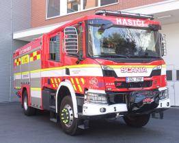 Těžký úraz v areálu Svitu: muže vtáhl pracovní stroj, museli ho resuscitovat