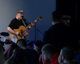 Hudba opět pomáhala onkologii