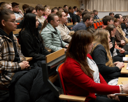 SPŠOA uspořádala pro své studenty projektovou akci Den pro tvou kariéru 