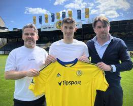 Ševci si pojistili služby Davida Tkáče. Nadějný záložník podepsal víceletou smlouvu