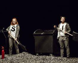 Slovácké divadlo uvede premiéru improvizační hry Jak jsme se dostali až sem. Na jejím vzniku se podíleli i herci 