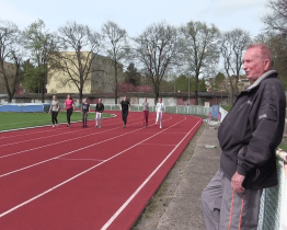 Jihomoravský kraj ocenil devadesátiletého trenéra atletiky