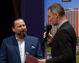 Mezi nejlepšími pracovníky ve školství Zlínského kraje je i rytec David Kranz