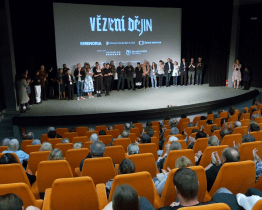 Na stříbrném plátně ožívá historie hradišťské věznice. Kino Hvězda bylo při premiéře beznadějně vyprodané