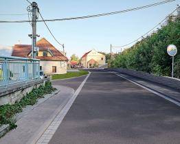 Úplná uzavírka a objížďka přes Kvítkovice. V Malenovicích začala rekonstrukce Švermovy ulice