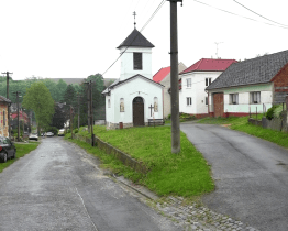 Úpravu prostranství u kapličky v Medlovicích podpořil kraj milionem korun