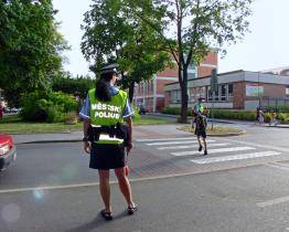 Na bezpečnou cestu dětí do zlínských škol bude zítra dohlížet 16 strážníků