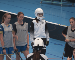 Zlínský kraj bude reprezentovat sedmička florbalistek ze ZŠ Pod Vinohrady  