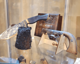 Senátoři i pražská veřejnost si mohli prohlížet Krásy strojírenských a puškařských oborů