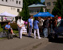 Na pět stovek školáků navštívilo devátý ročník Dne s nemocnicí