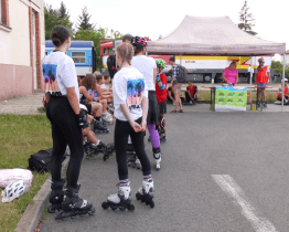 Desítky zájemců si užily inline vyjížďku centrem města