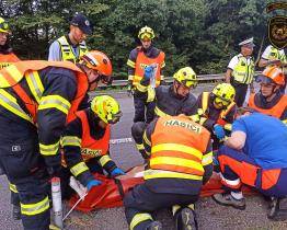 V Buchlovských kopcích havaroval motorkář. Zranil se on i jeho spolujezdkyně