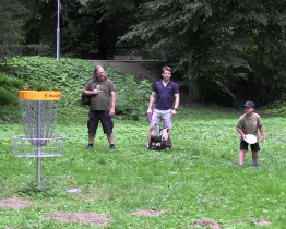 V zámeckém parku se konal další diskgolfový turnaj