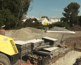 U Sokolovny vzniká nový sportovní areál. Veřejnosti se otevře na podzim