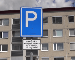 Parkoviště v ulici Sadová se bude opravovat. Vzniknou i nová parkovací místa