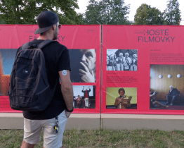 Výstava mapuje padesátiletý příběh Letní filmové školy