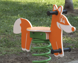 Dětská hřiště v Otrokovicích prochází postupnou obnovou