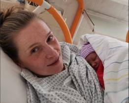 Překotný porod ve valašskomeziříčské nemocnici: malá Terezka přišla na svět ještě na chodbě