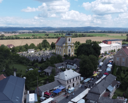 Štěpánov vyhlásil veřejnou sbírku na pomoc rodinám postiženým požárem