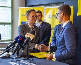 ANO a Starostové s TOP 09 a Zvuk 12 podepsali koaliční smlouvu