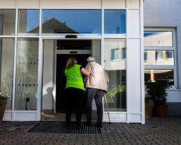 Obyvatelé domova pro seniory ve Vážanech se po povodni vrátili domů