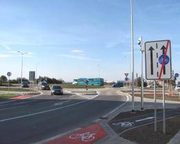 Nová okružní křižovatka v Holešově zajistí bezpečnější a plynulejší provoz