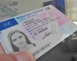 Výměna řidičského průkazu čeká do konce roku 4500 řidičů ve Zlínském kraji. Nejste mezi nimi?
