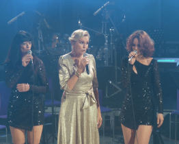 Helena Vondráčková zazpívala se ZUŠ Zlín